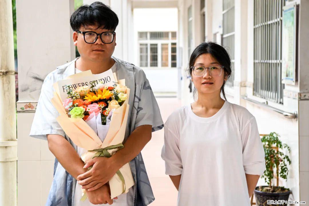 全网追的“扁担女孩”，找了一份暑假工，时薪12元 - 阿拉尔生活资讯 - 阿拉尔28生活网 ale.28life.com